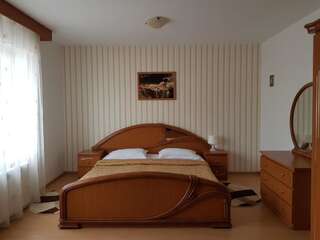Отель Hotel Solar Фокшани Улучшенный двухместный номер с 1 кроватью-6